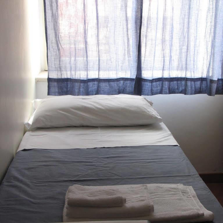 Couette-café Agon Taormine